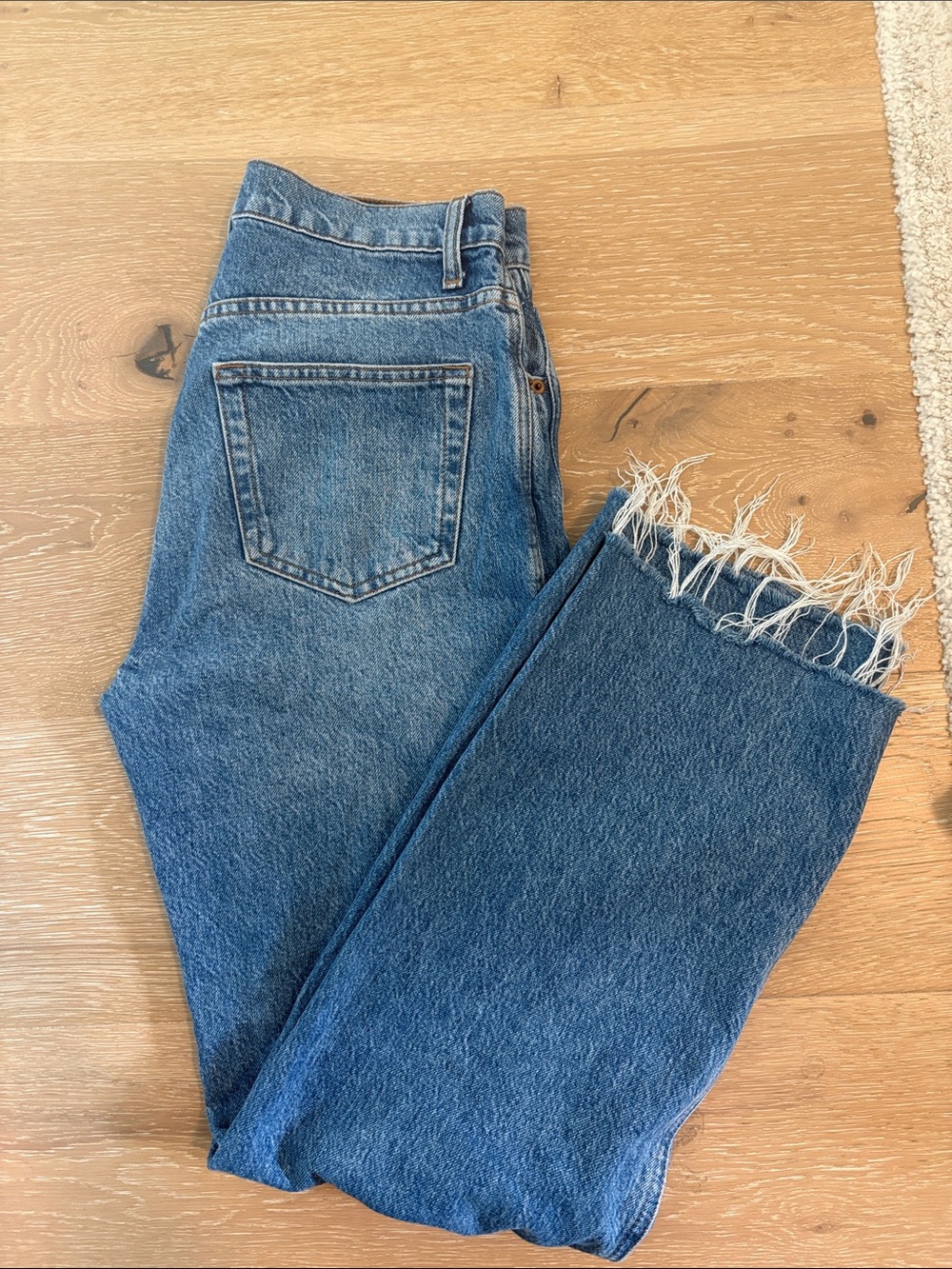 Reformation Val 90s Mid Rise Straight Jeans Colorado wash inseam 29